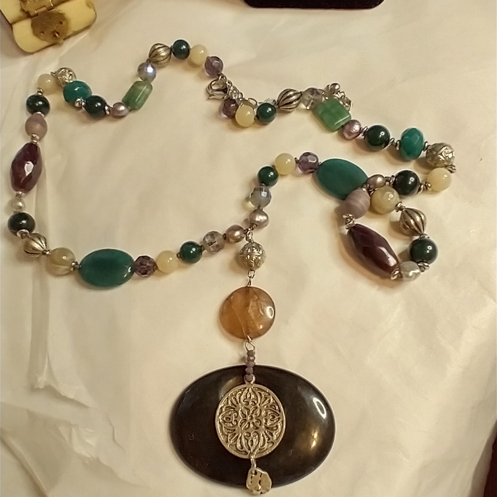 Chico's long multicolor stones.‎ Metal beads. Boho style. - Picture 8 of 8